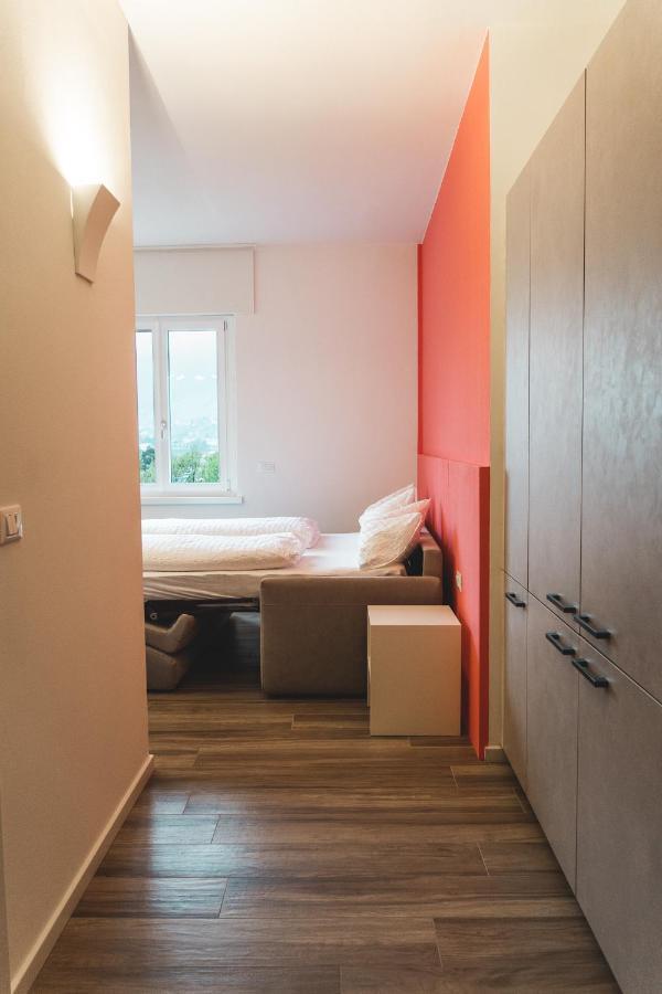 Studio-Appartment - Hotel Lux Meran Buitenkant foto